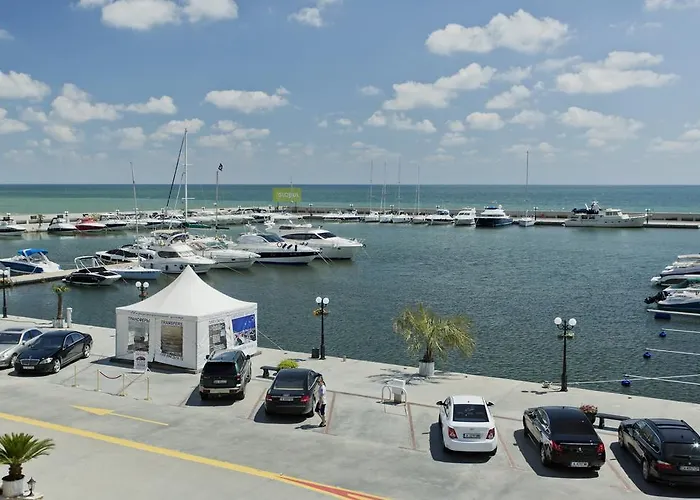 Отель Arena Complex Свети-Влас