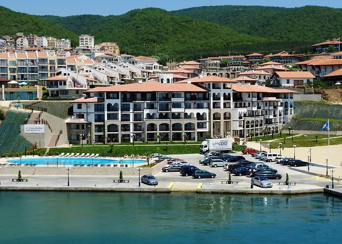 Отель Arena Complex Свети-Влас